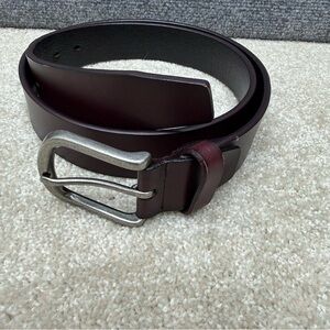 Samuel Windsor Leather Belt Men's size Large 45.5" long